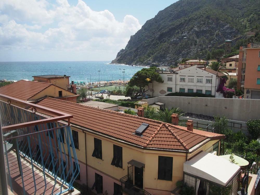 Endro'S Rooms Monterosso al Mare Exterior foto