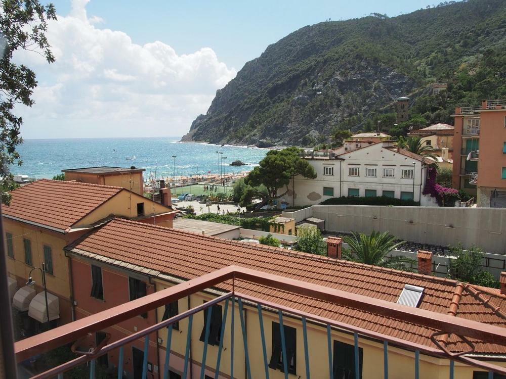 Endro'S Rooms Monterosso al Mare Exterior foto